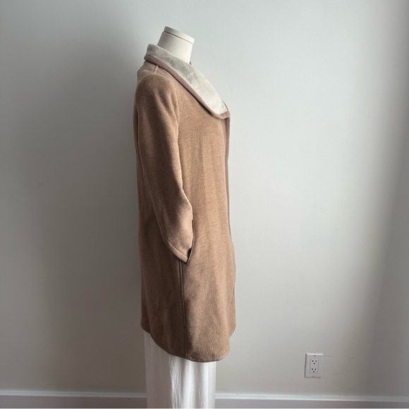 Aritzia Babaton Atelier Cormac Coat 96% Wool Tan Colour Size Extra Small - Picture 13 of 16